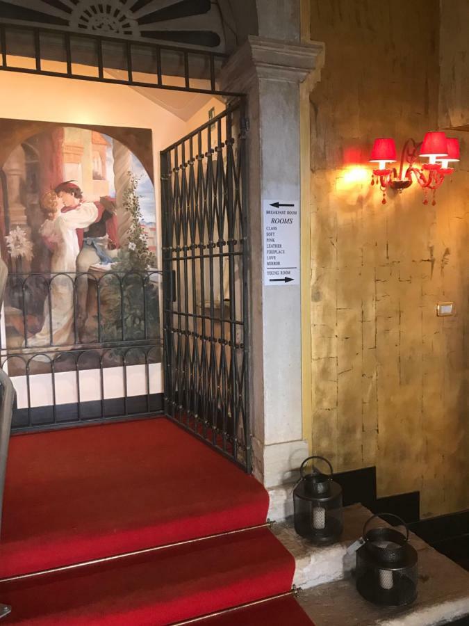 Готель Sogno Di Giulietta E Romeo Венеція Екстер'єр фото